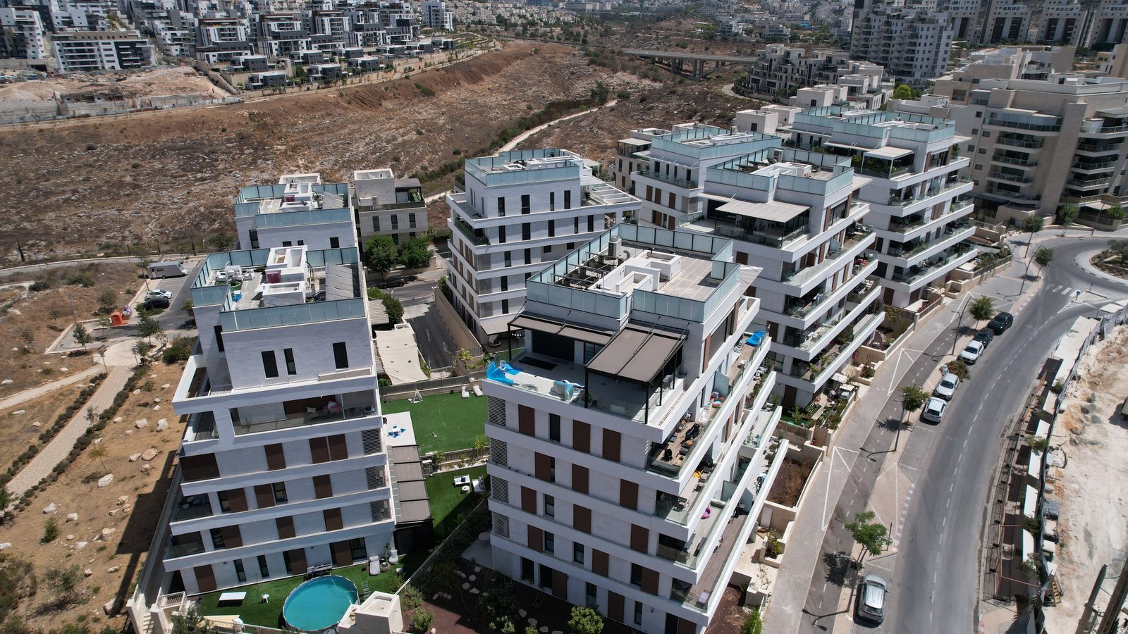 נופים, מודיעין