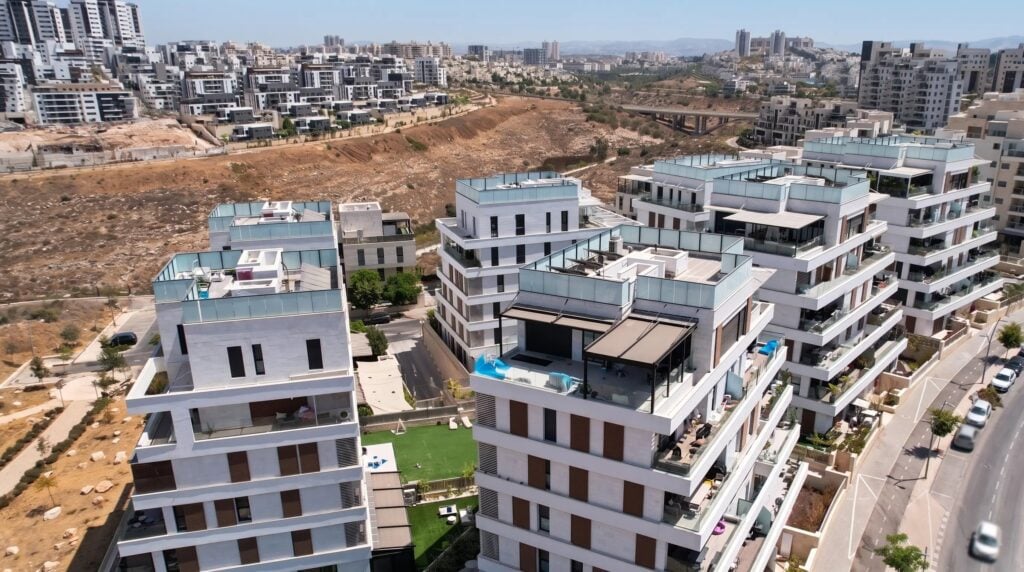 דוידסון בנופים, מודיעין – צילום אוויר של הבניינים בשכונת נופים